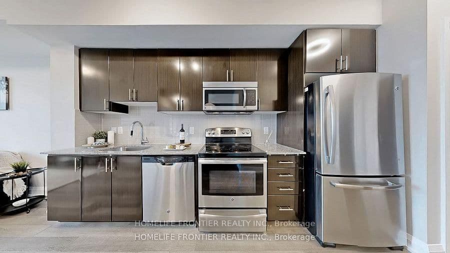 7161 YONGE Street, Unit 2528 thumbnail 13
