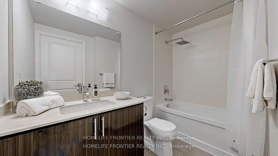 7161 YONGE Street, Unit 2528 thumbnail 20
