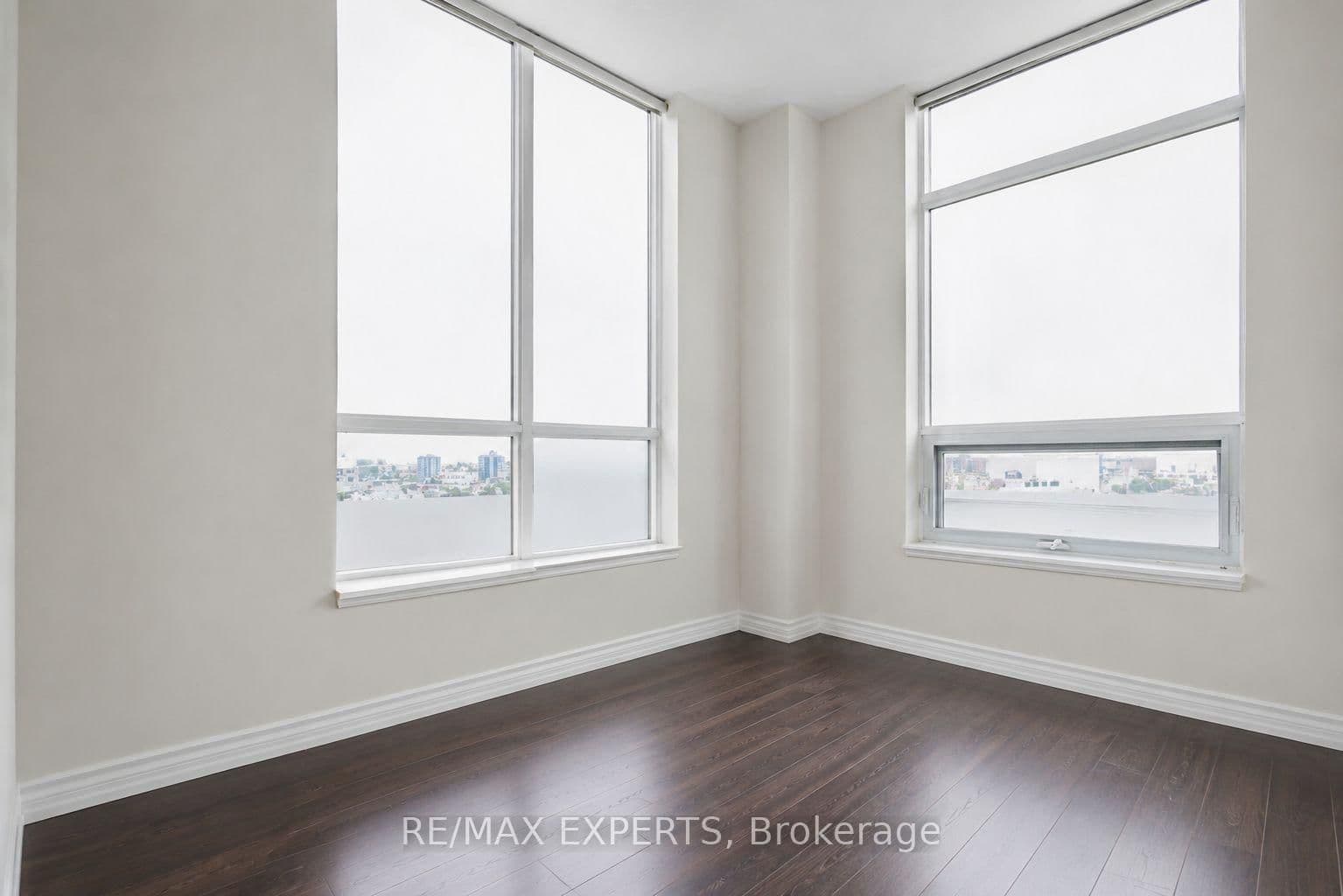 9225 Jane Street, Unit 614 thumbnail 19
