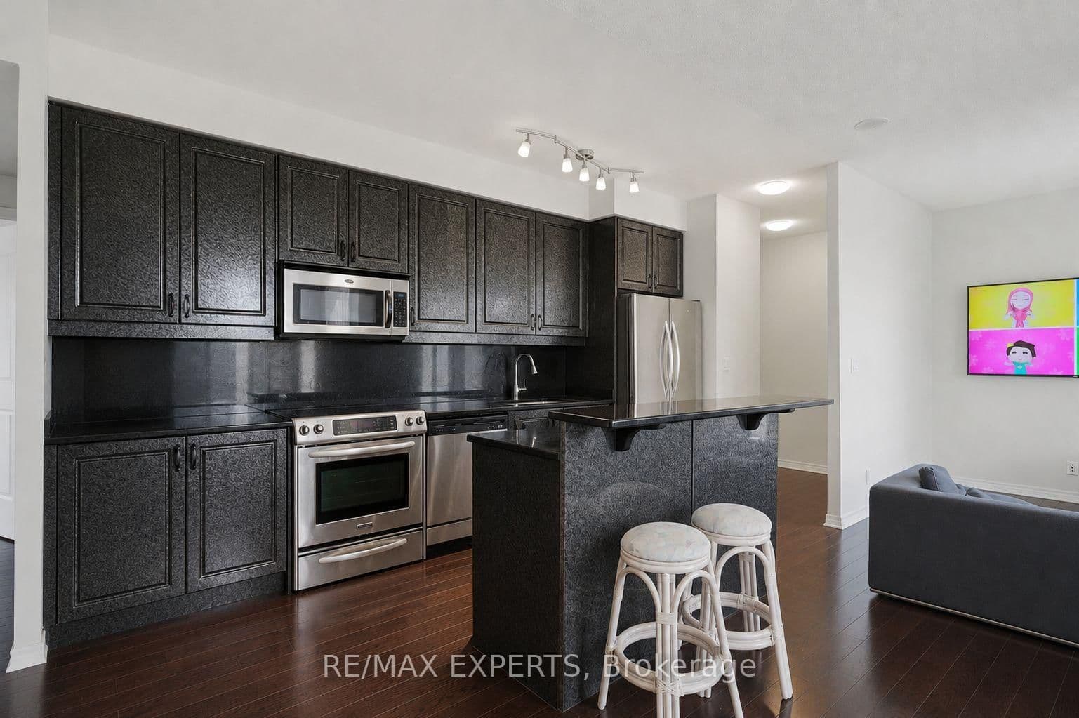 9225 Jane Street, Unit 614 thumbnail 7