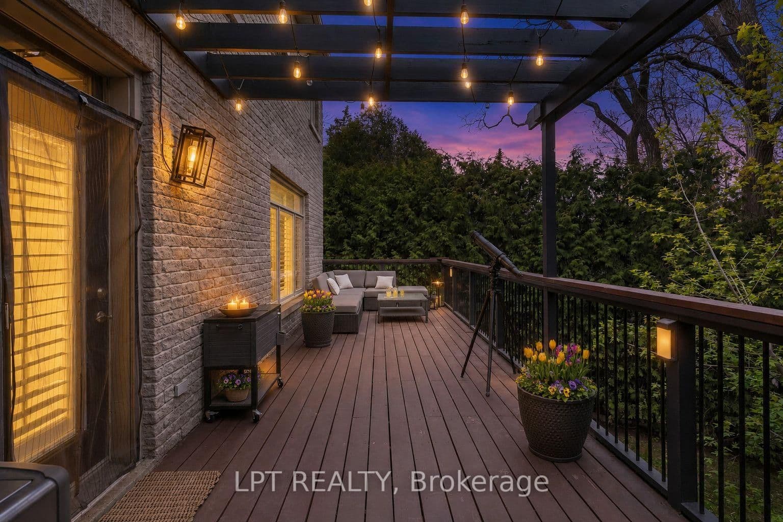 112 Tyler Street thumbnail 17