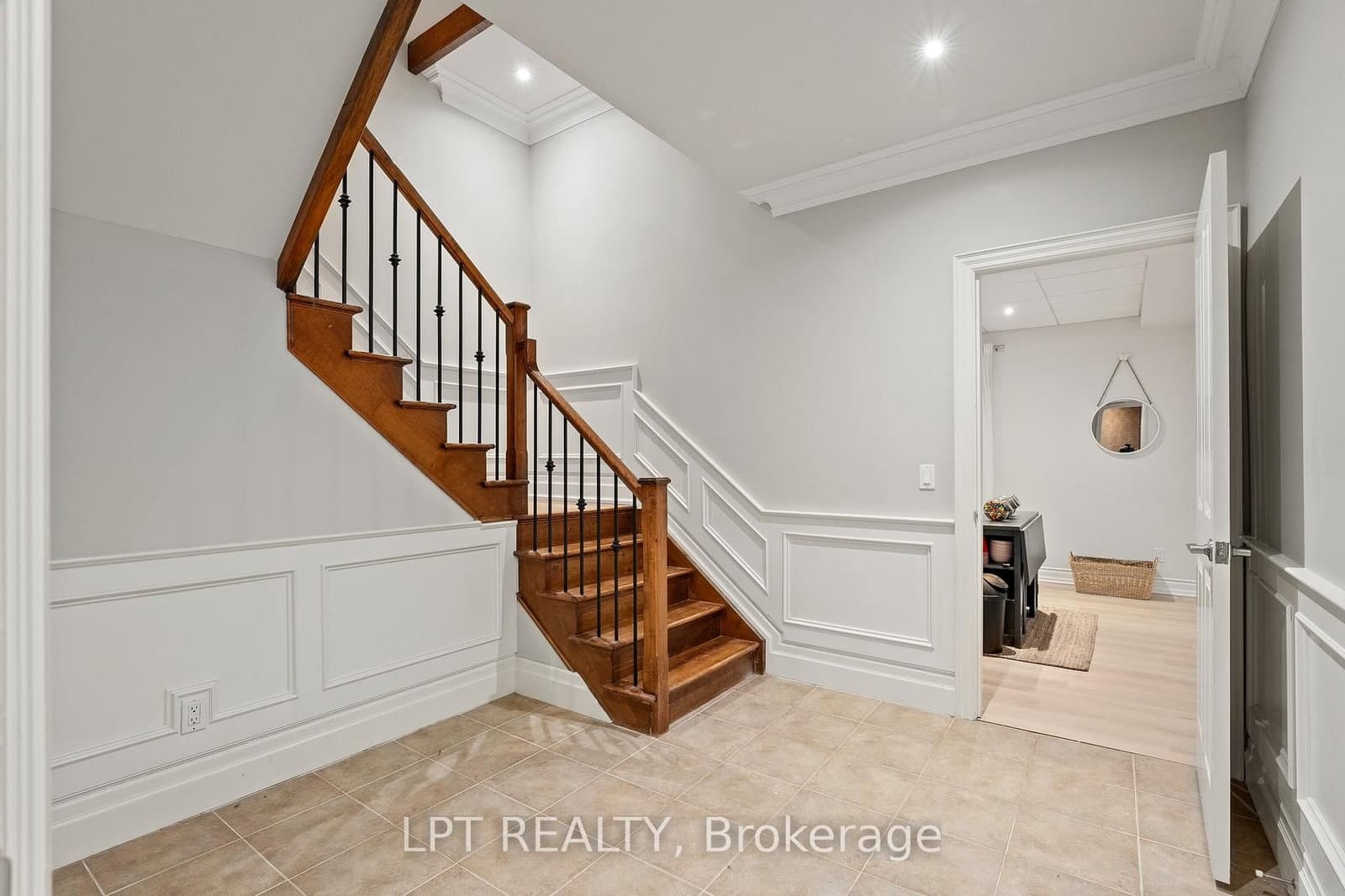 112 Tyler Street thumbnail 41
