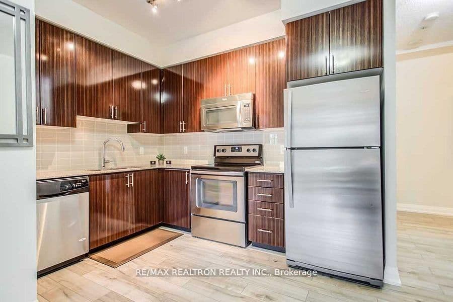 75 North Park Road, Unit 105 thumbnail 6
