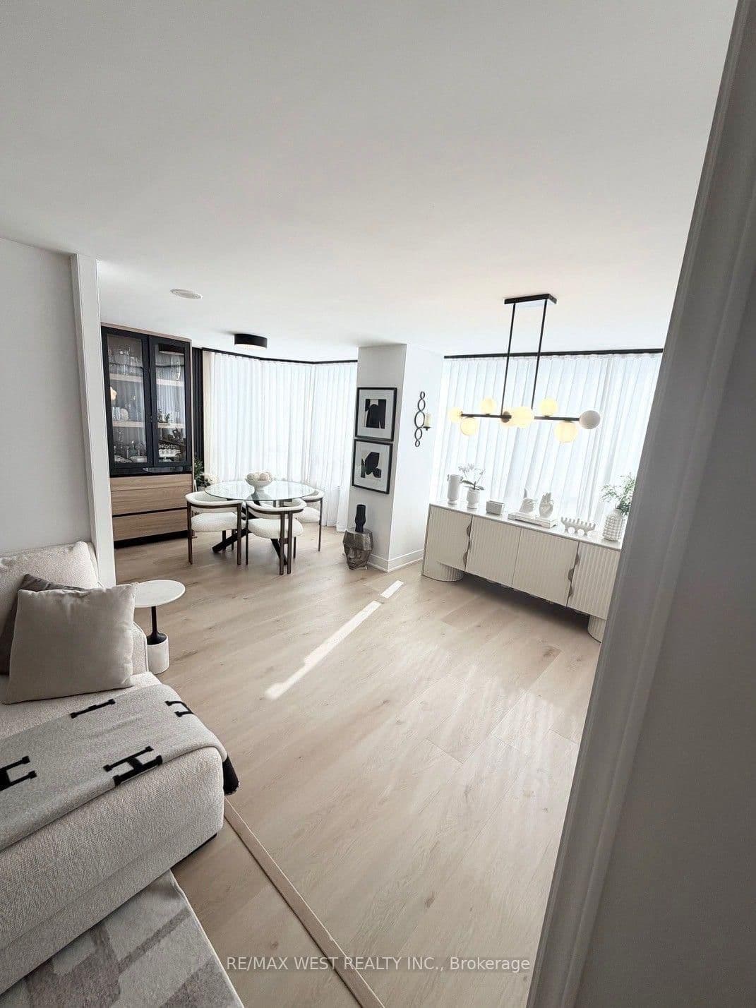 7 Townsgate Drive, Unit 1408 thumbnail 18