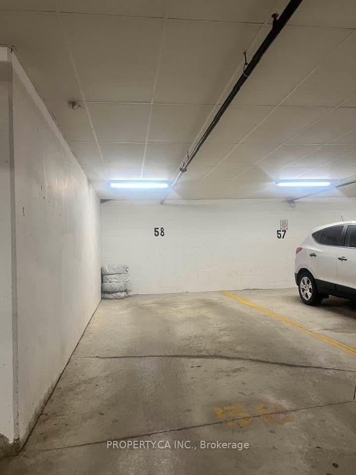 9471 Jane Street, Unit 106 thumbnail 22