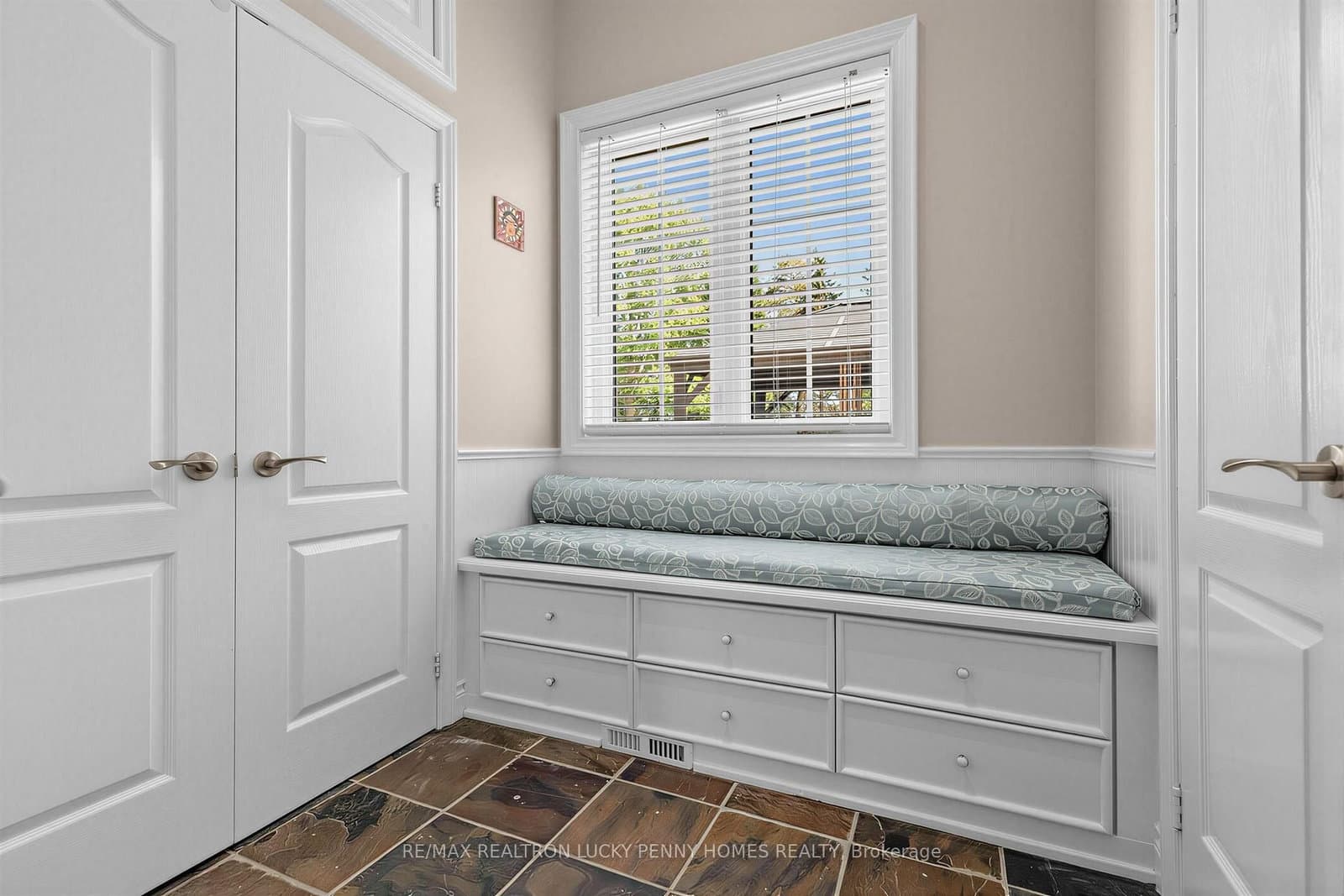 63 Pomander Road thumbnail 9