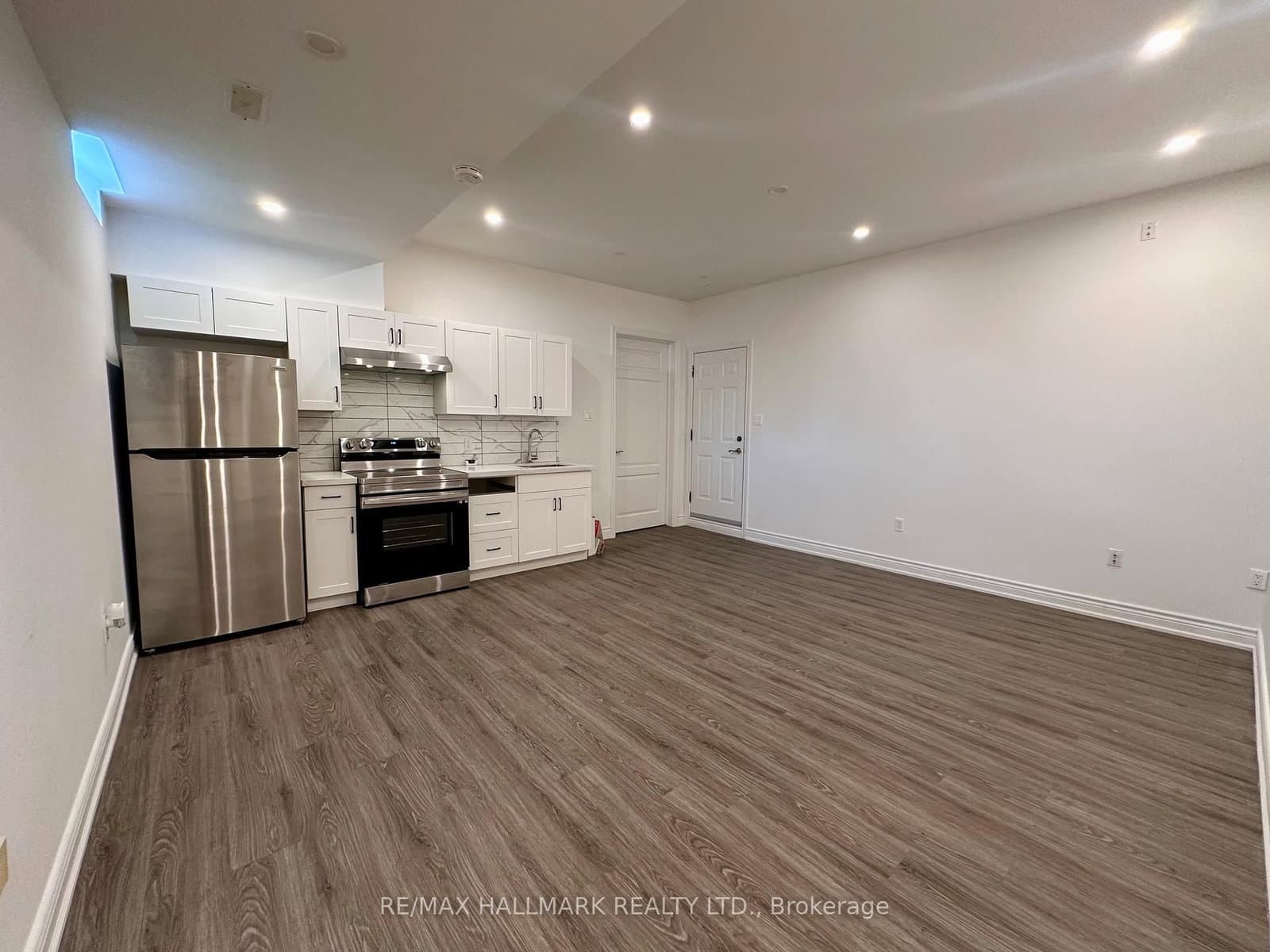 91 Greenbank Drive, Unit Bsmt - Image 1