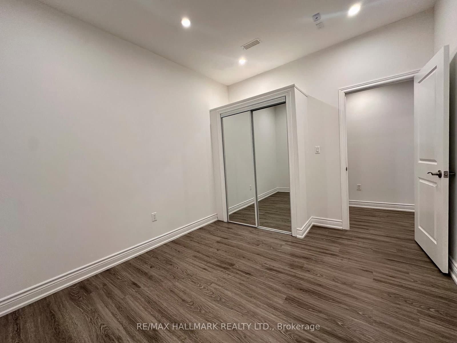 91 Greenbank Drive, Unit Bsmt thumbnail 7