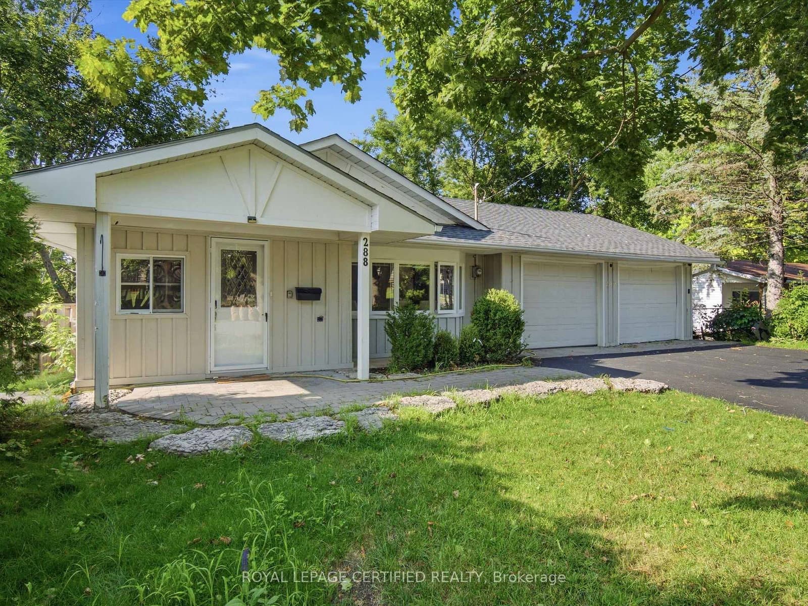 288 Irene Drive thumbnail 3