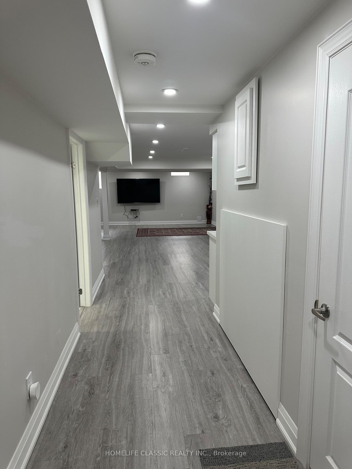 658 Grand Trunk Avenue, Unit BSMNT thumbnail 4