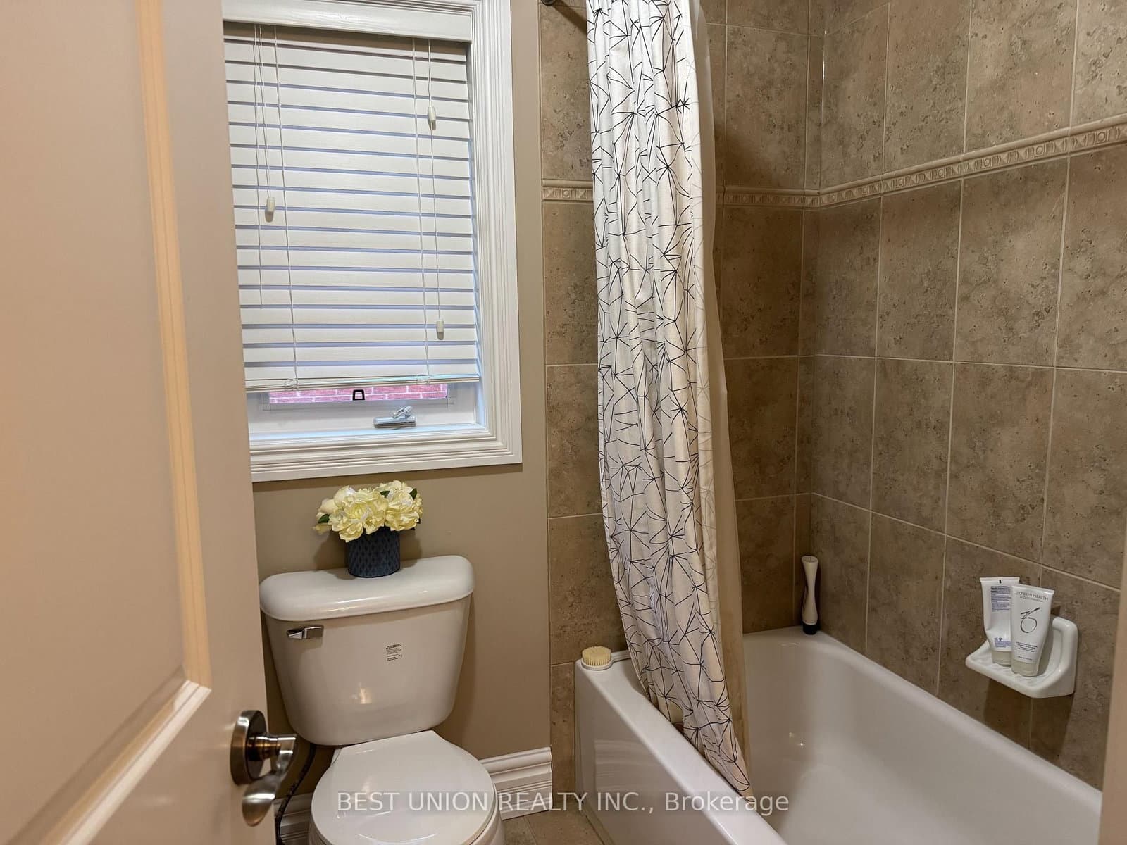 110 Bond Crescent, Unit BedRoom #2 thumbnail 12