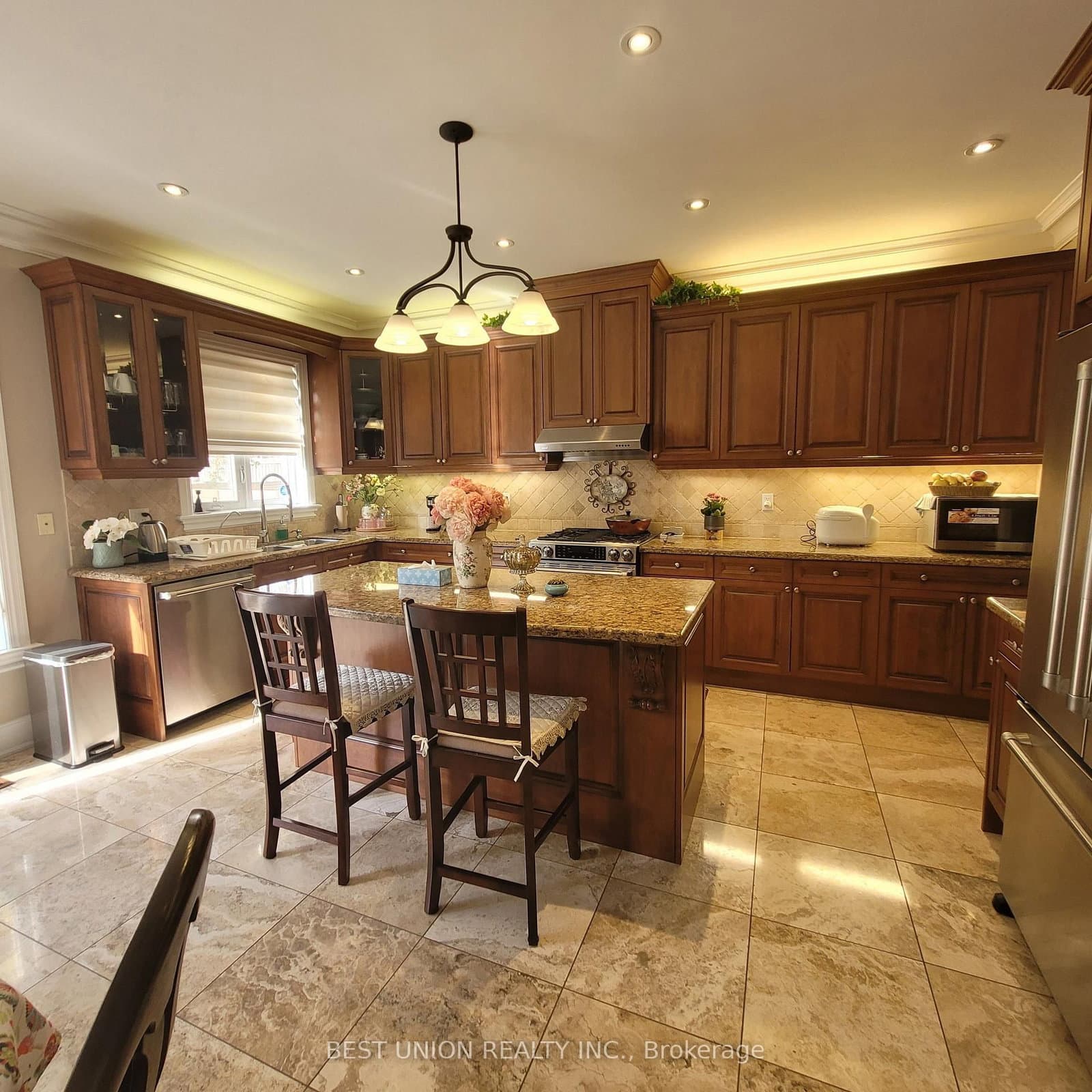 110 Bond Crescent, Unit BedRoom #2 thumbnail 2
