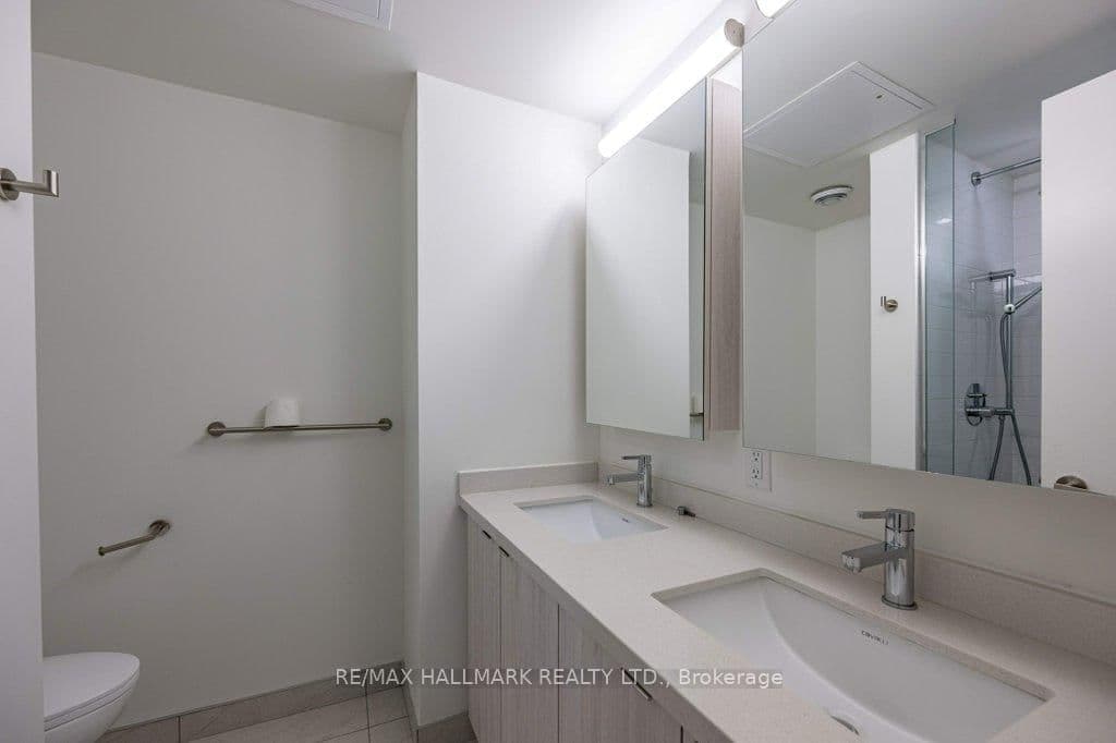 8868 Yonge Street, Unit 1507E thumbnail 13
