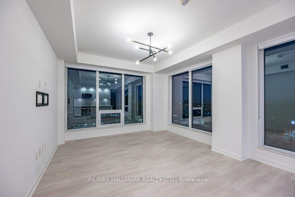 8868 Yonge Street, Unit 1507E thumbnail 7