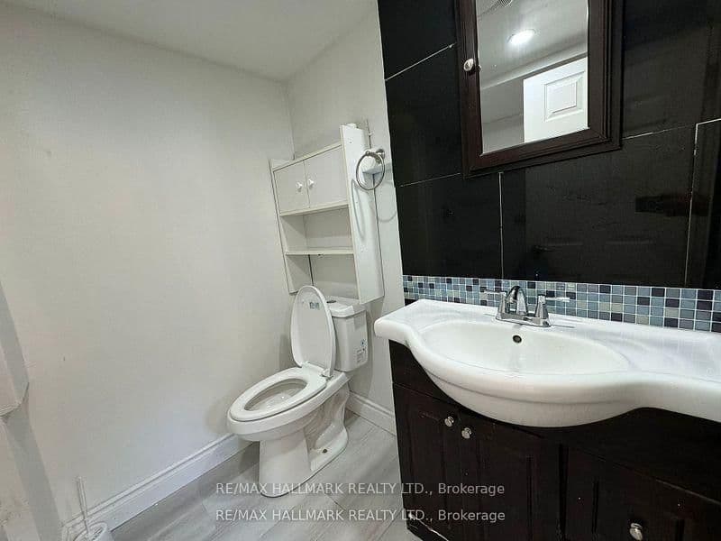 63 Longford Drive E, Unit #BSMNT thumbnail 13