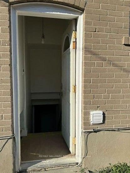 63 Longford Drive E, Unit #BSMNT thumbnail 4