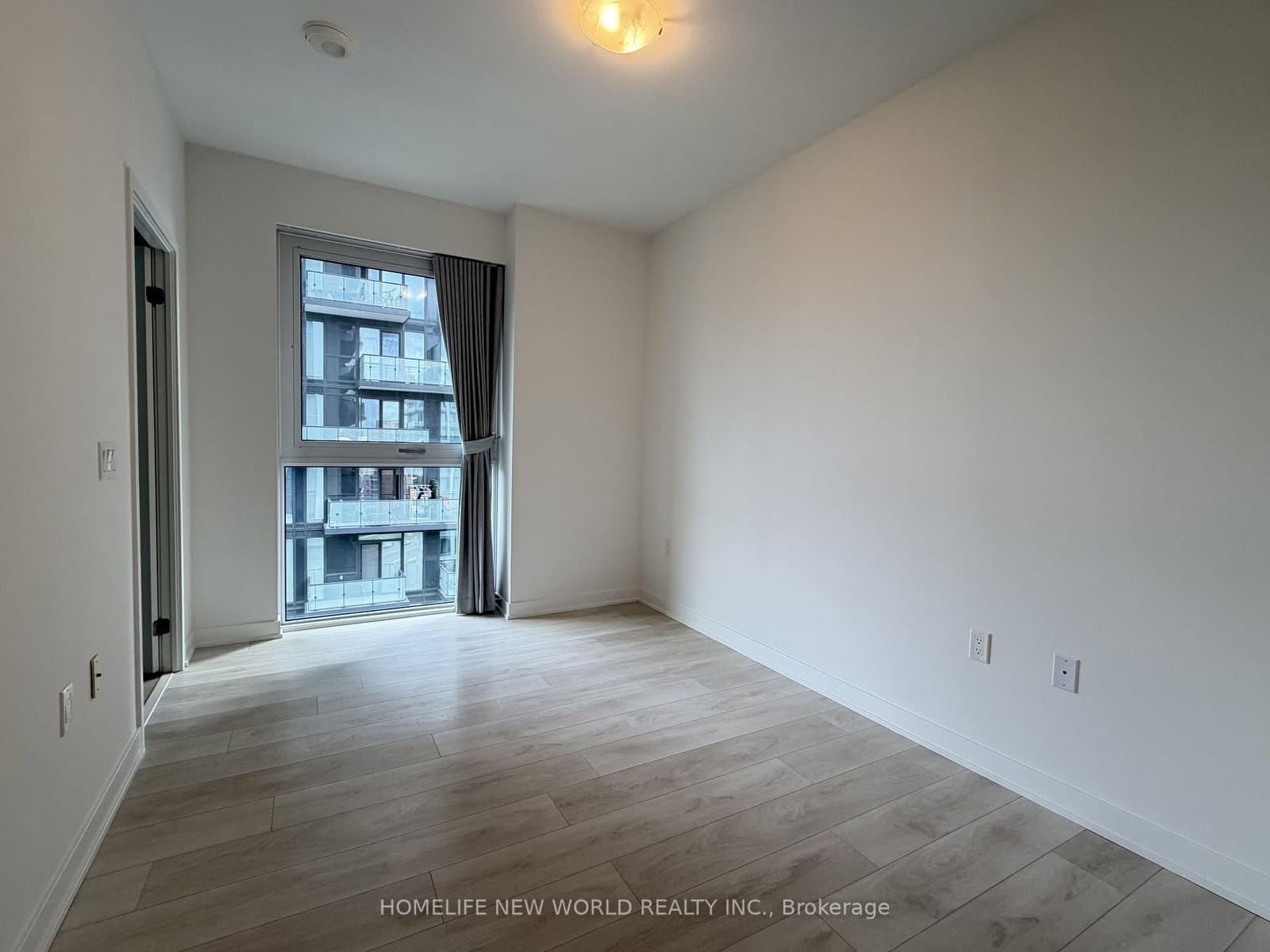 75 Oneida Crescent, Unit 1210 thumbnail 12