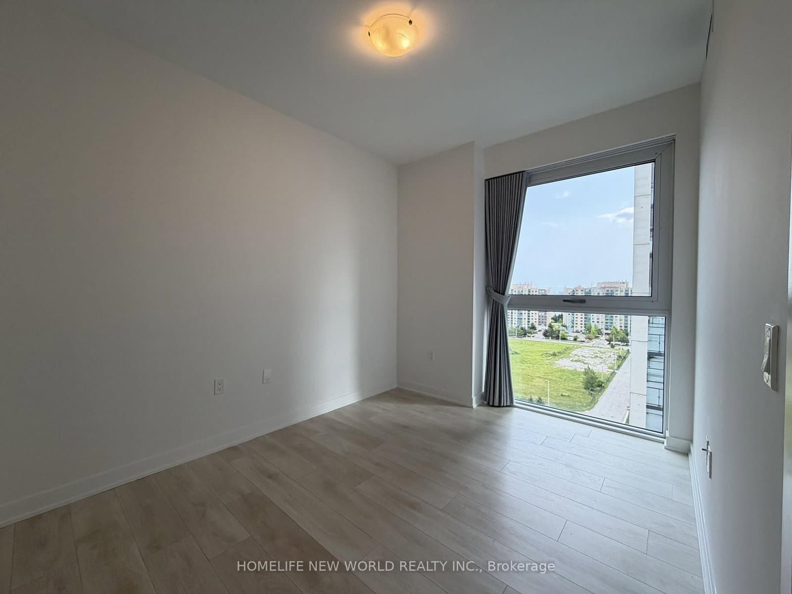 75 Oneida Crescent, Unit 1210 thumbnail 4