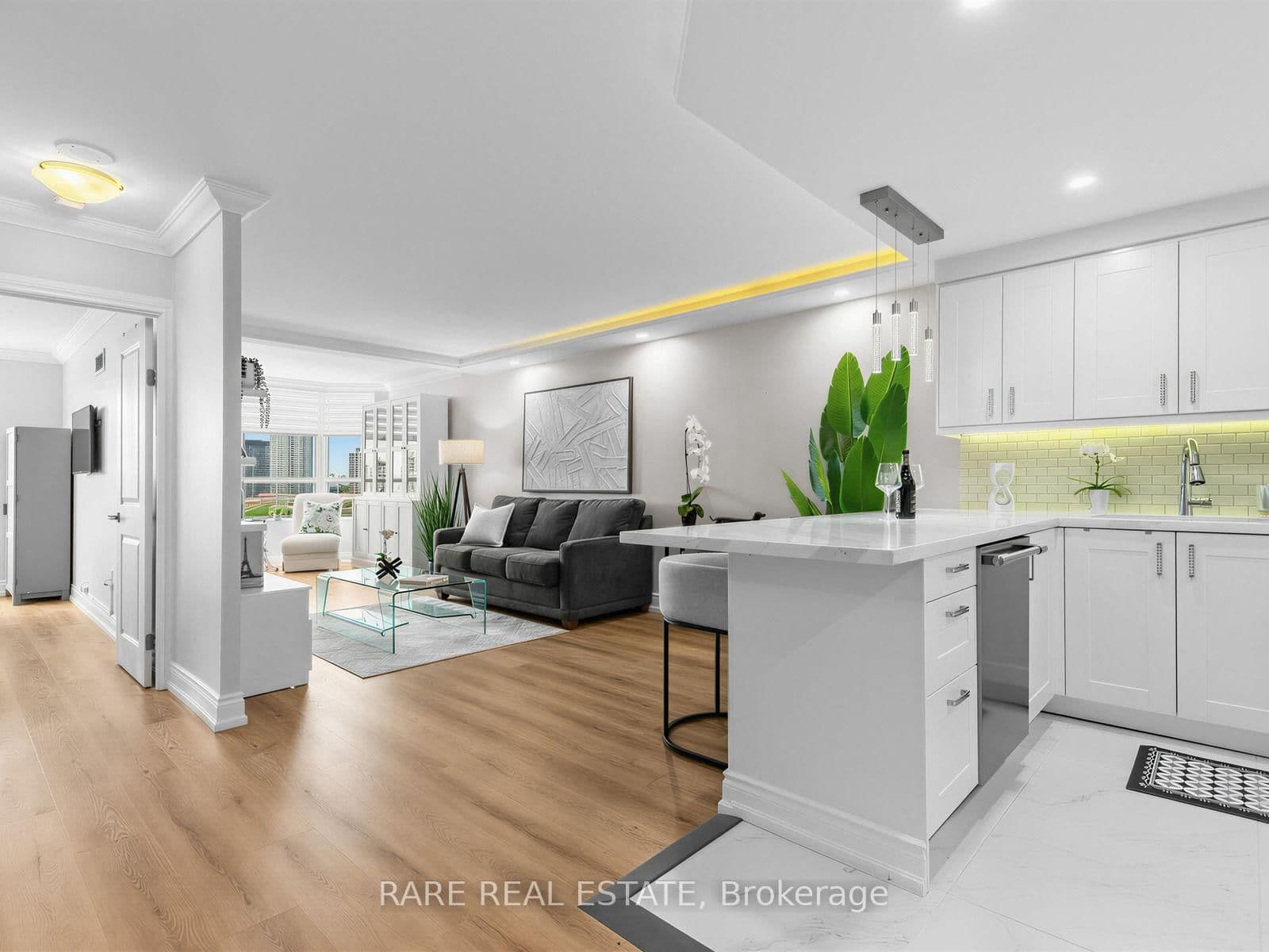 7601 Bathurst Street, Unit 710 thumbnail 3