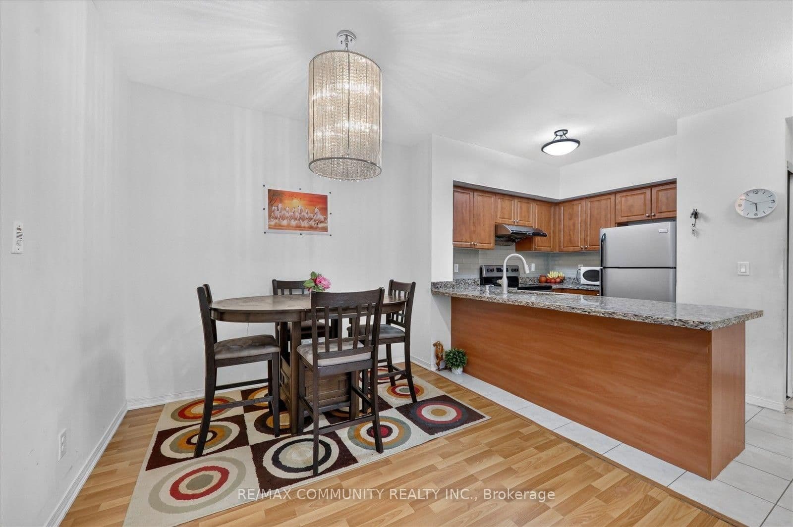 9431 Jane Street, Unit 308 thumbnail 16