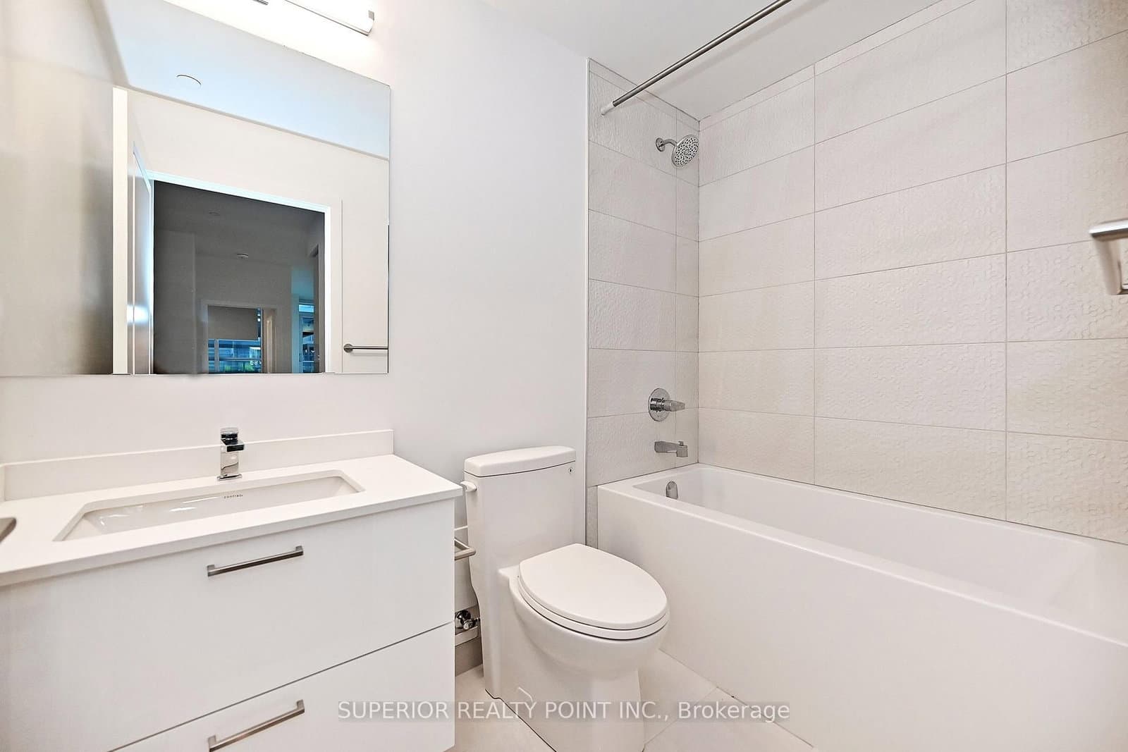 30 Upper Mall Way, Unit A214 thumbnail 36