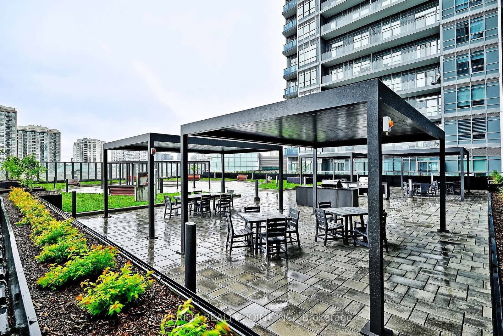 30 Upper Mall Way, Unit A214 thumbnail 45