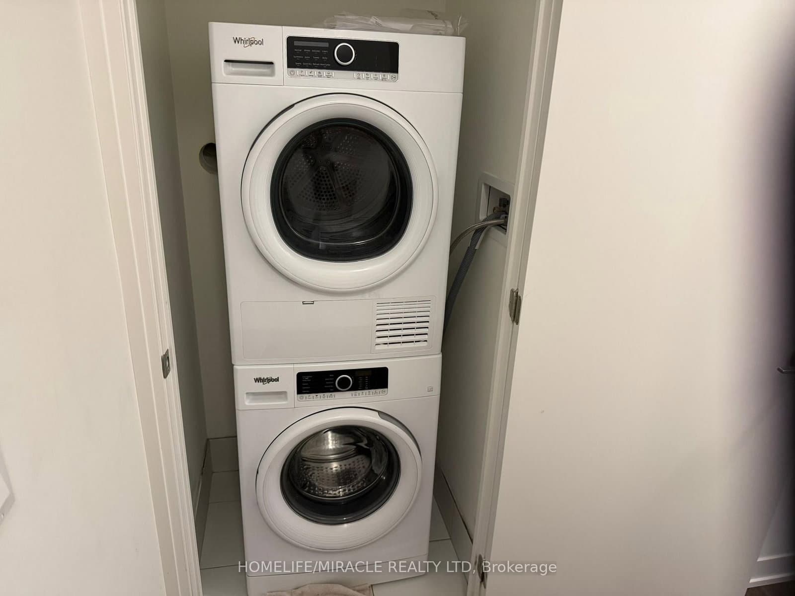 2 Steckley House Lane, Unit 924 thumbnail 11