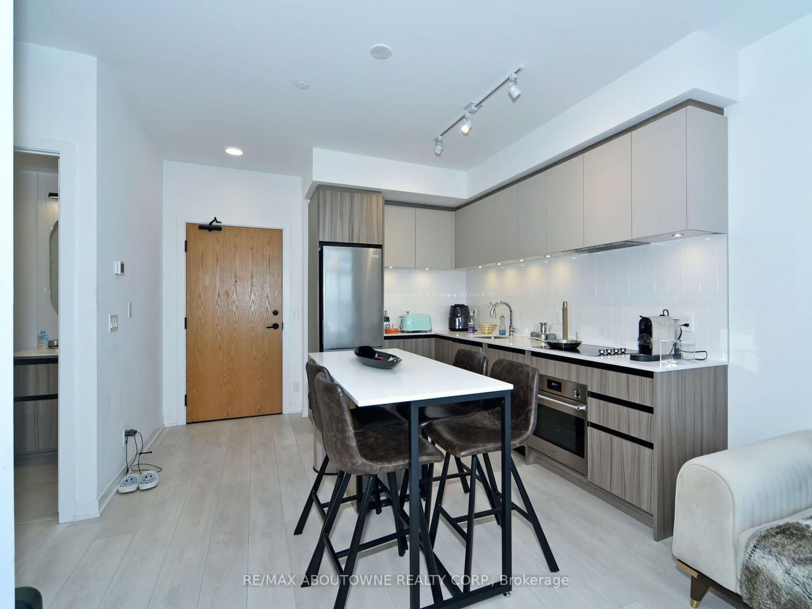 7950 Bathurst Street, Unit 613 thumbnail 21