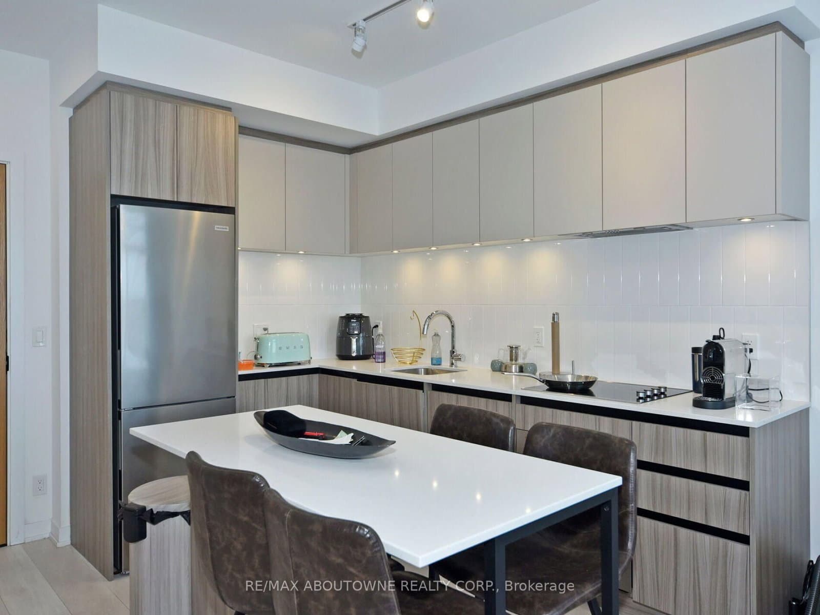 7950 Bathurst Street, Unit 613 thumbnail 22