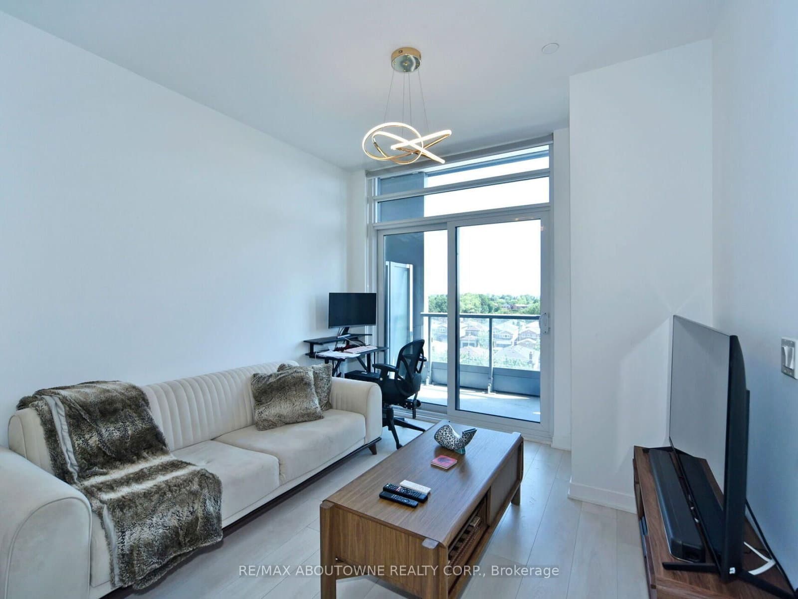 7950 Bathurst Street, Unit 613 thumbnail 26