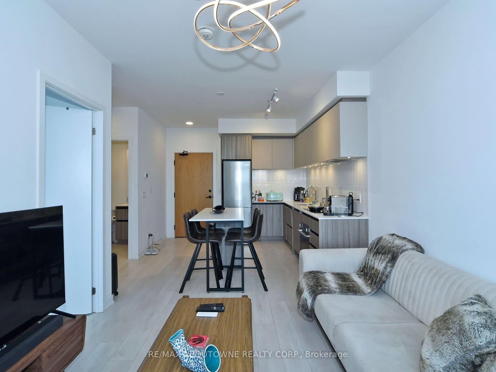 7950 Bathurst Street, Unit 613 thumbnail 28