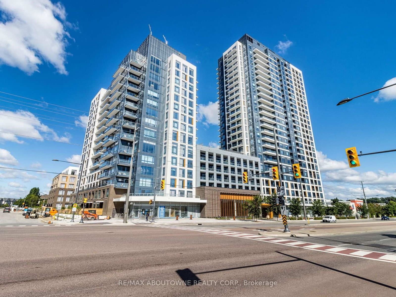 7950 Bathurst Street, Unit 613 thumbnail 3