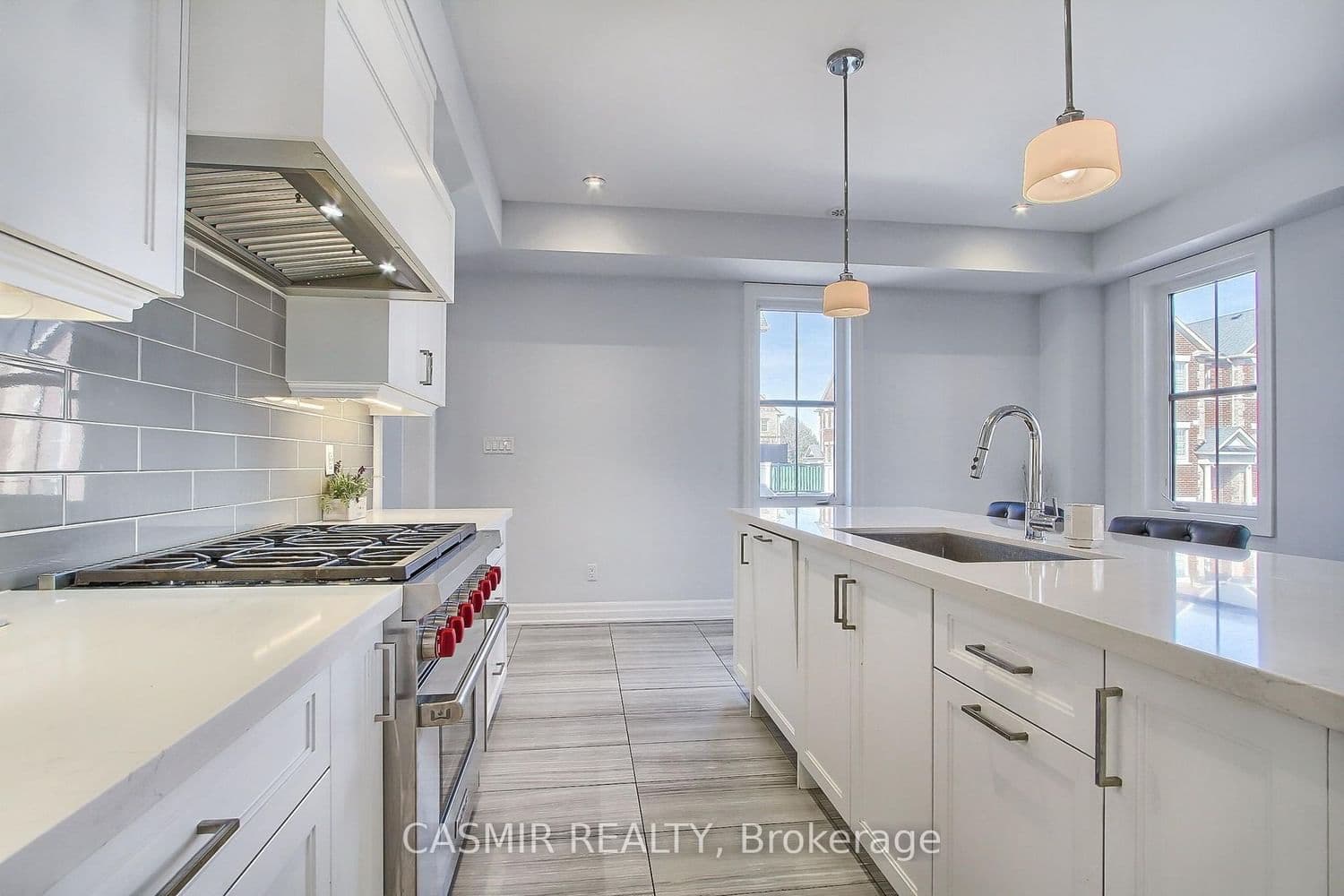 9873 Keele Street thumbnail 14