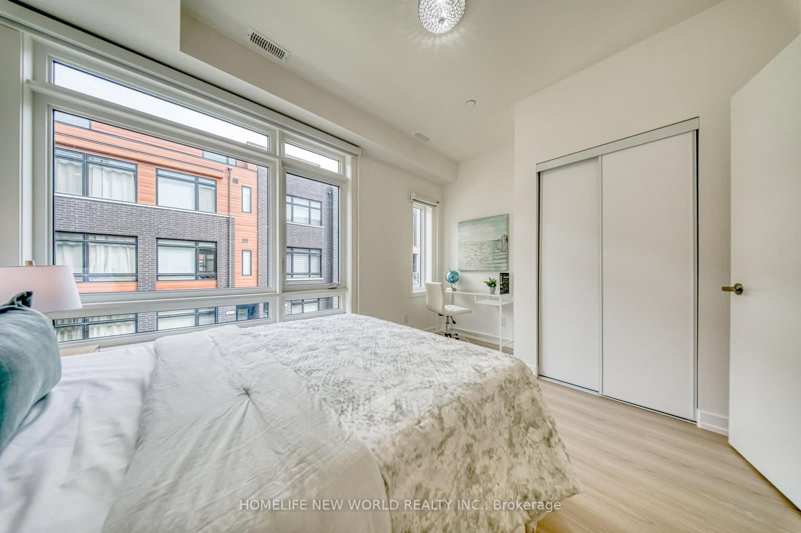 370D Red Maple Road, Unit 99 thumbnail 22