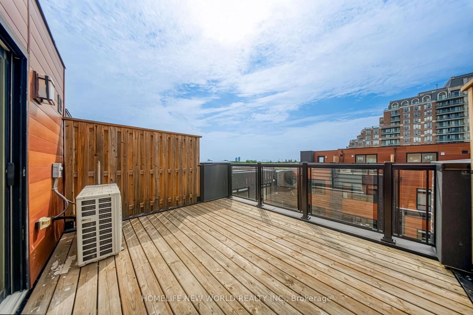 370D Red Maple Road, Unit 99 thumbnail 33