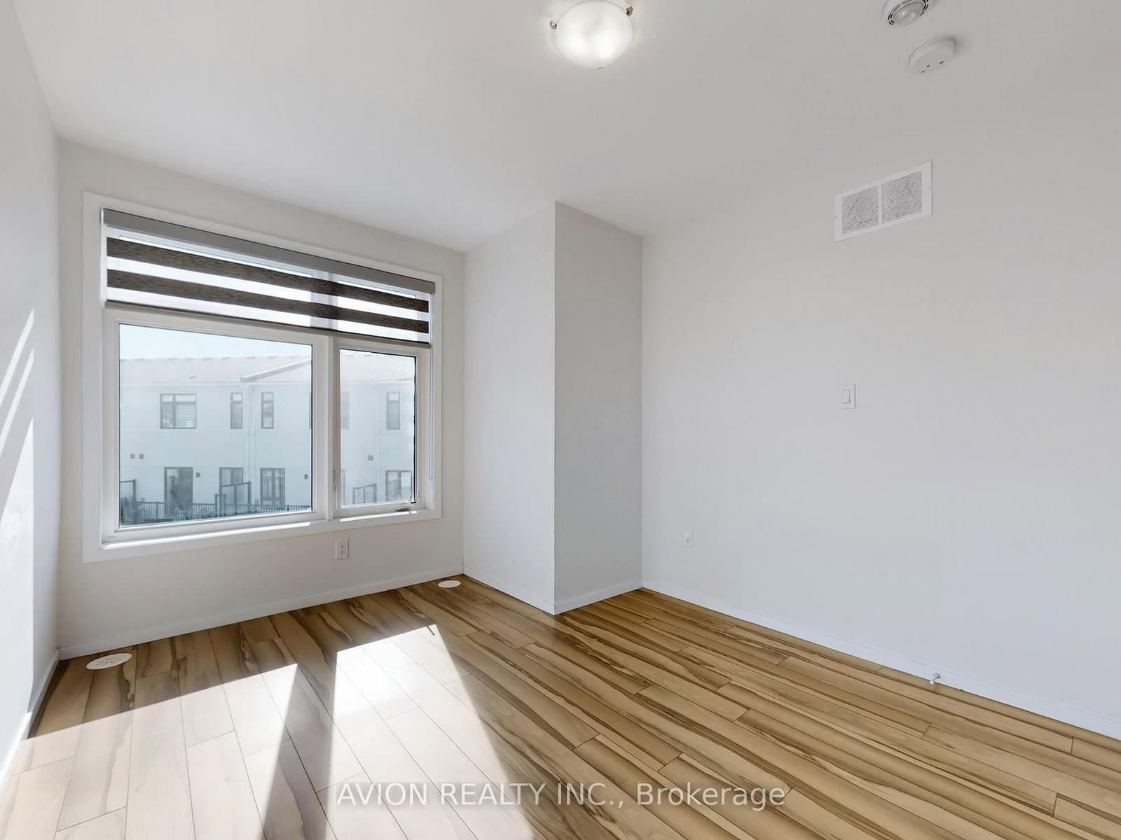 35 Thomas Armstrong Lane thumbnail 29