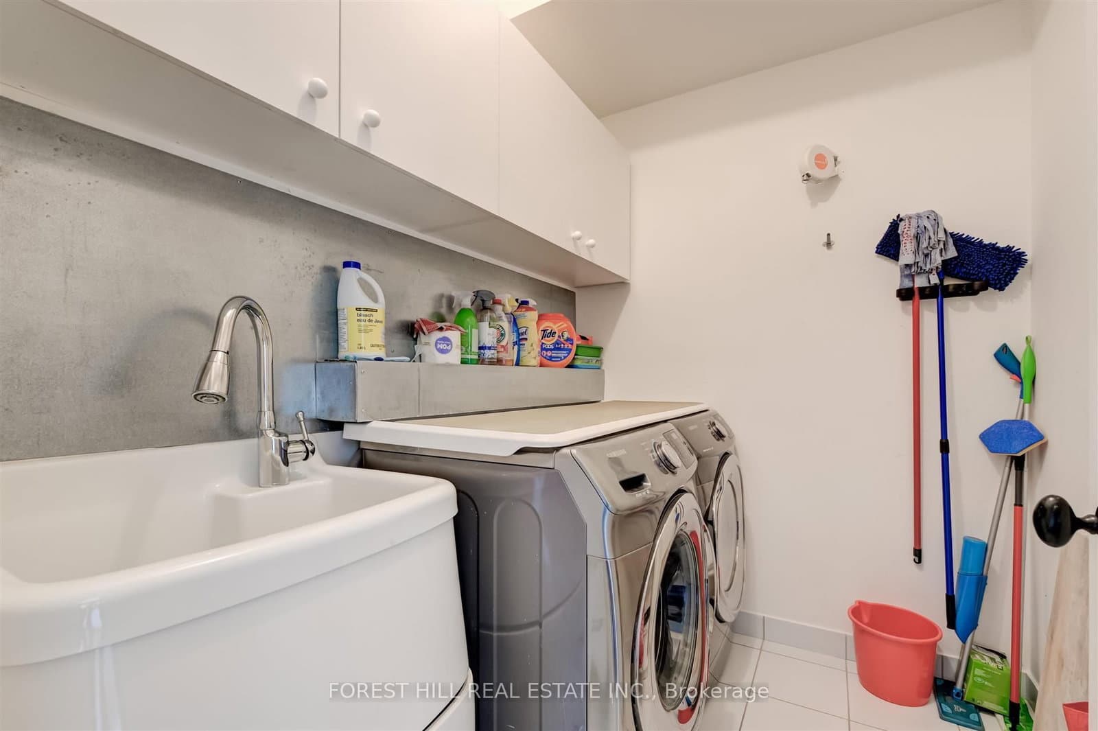 111 Powseland Crescent thumbnail 19