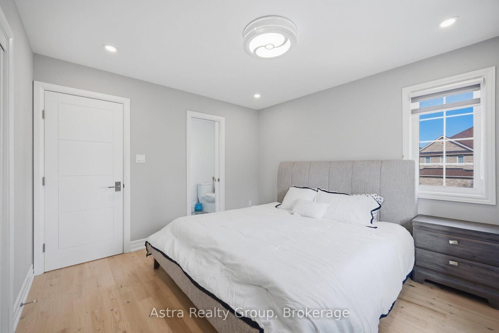 162 Corner Brook Crescent thumbnail 27