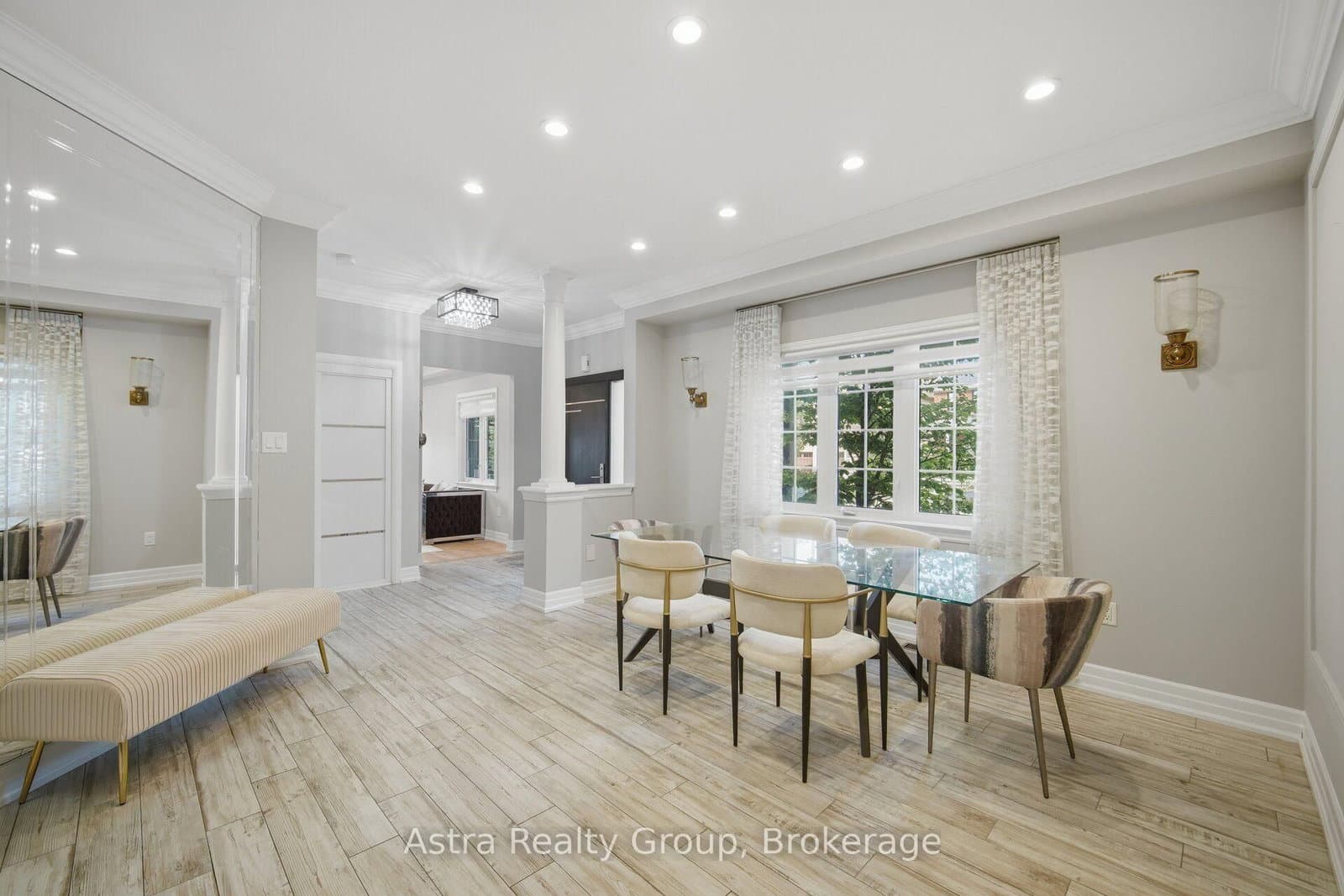 162 Corner Brook Crescent thumbnail 9