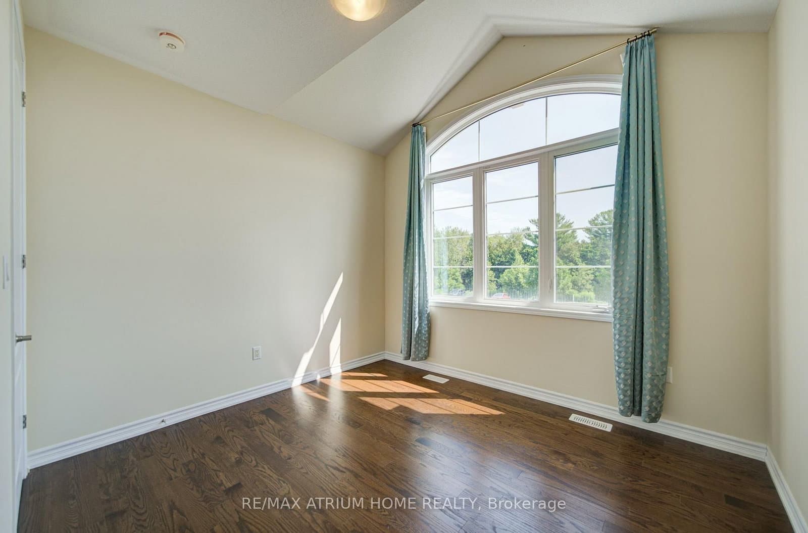 396 Thomas Phillips Drive thumbnail 31