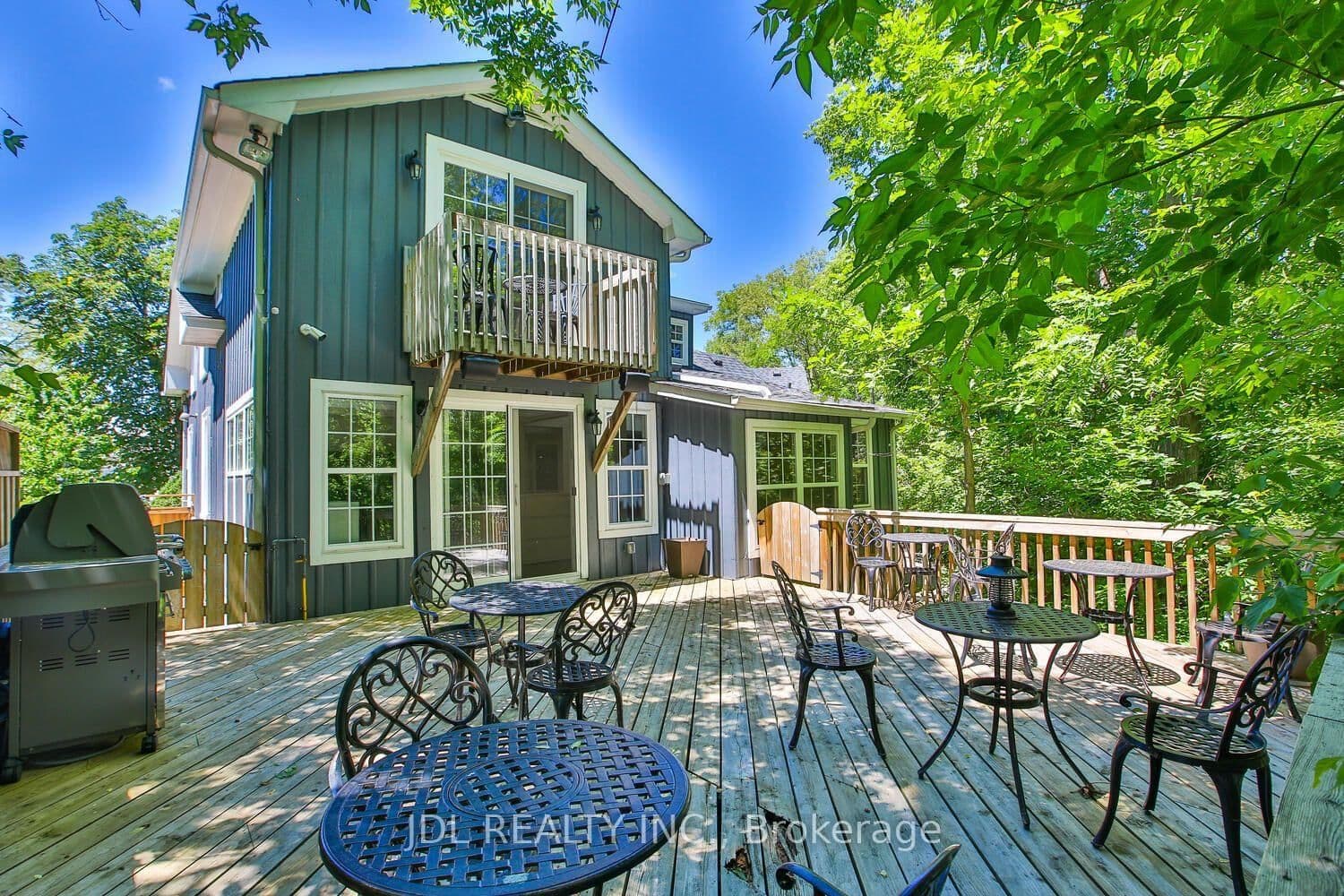 145 main Street N thumbnail 17