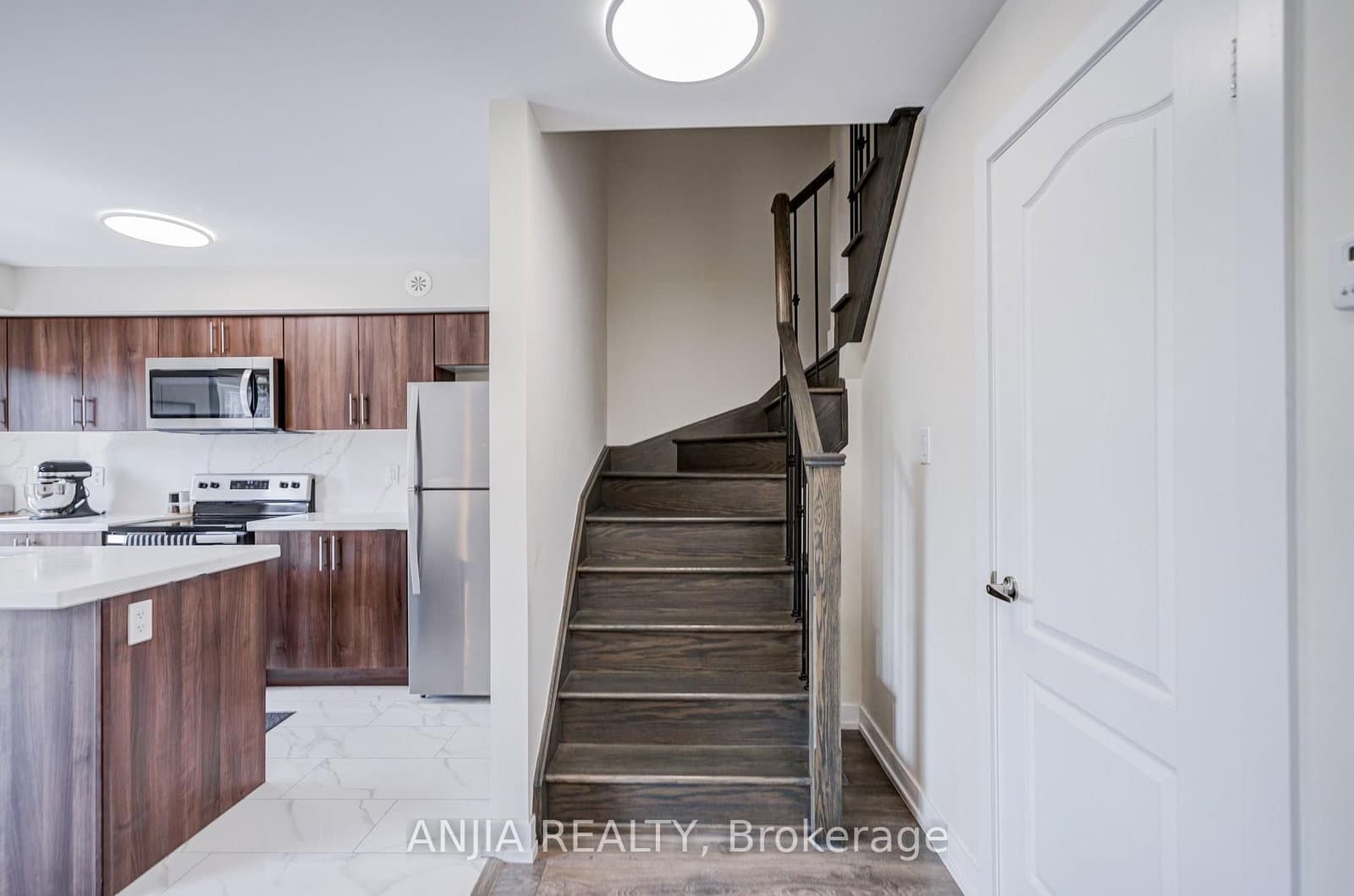 10 Westmeath Lane, Unit 2210 thumbnail 10