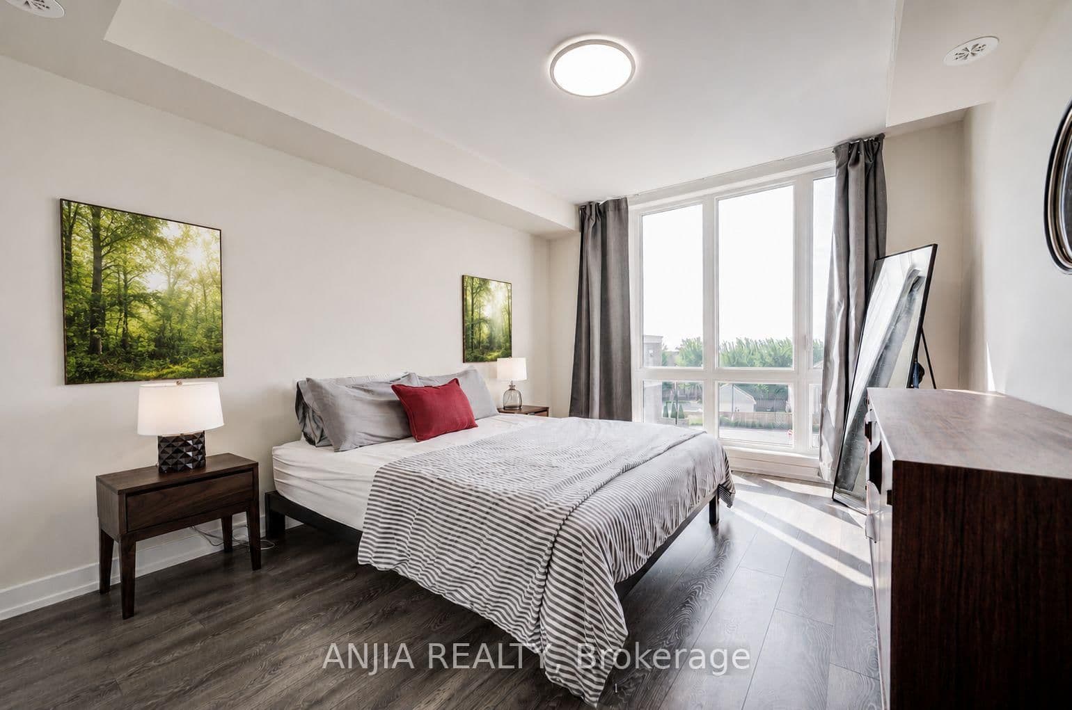 10 Westmeath Lane, Unit 2210 thumbnail 15