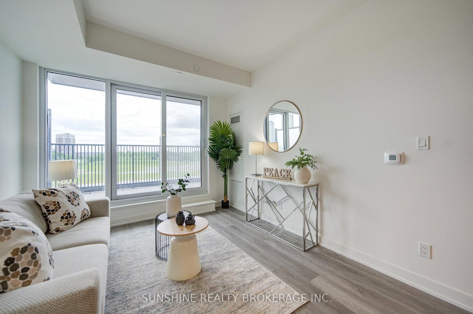 38 Simcoe Promenade, Unit 311 thumbnail 23