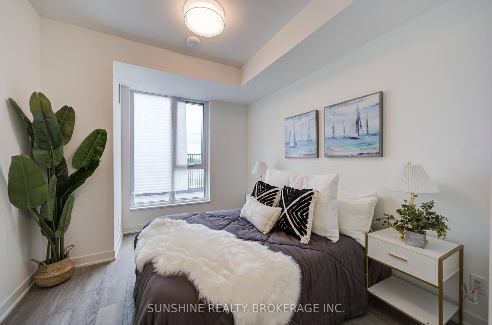 38 Simcoe Promenade, Unit 311 thumbnail 27