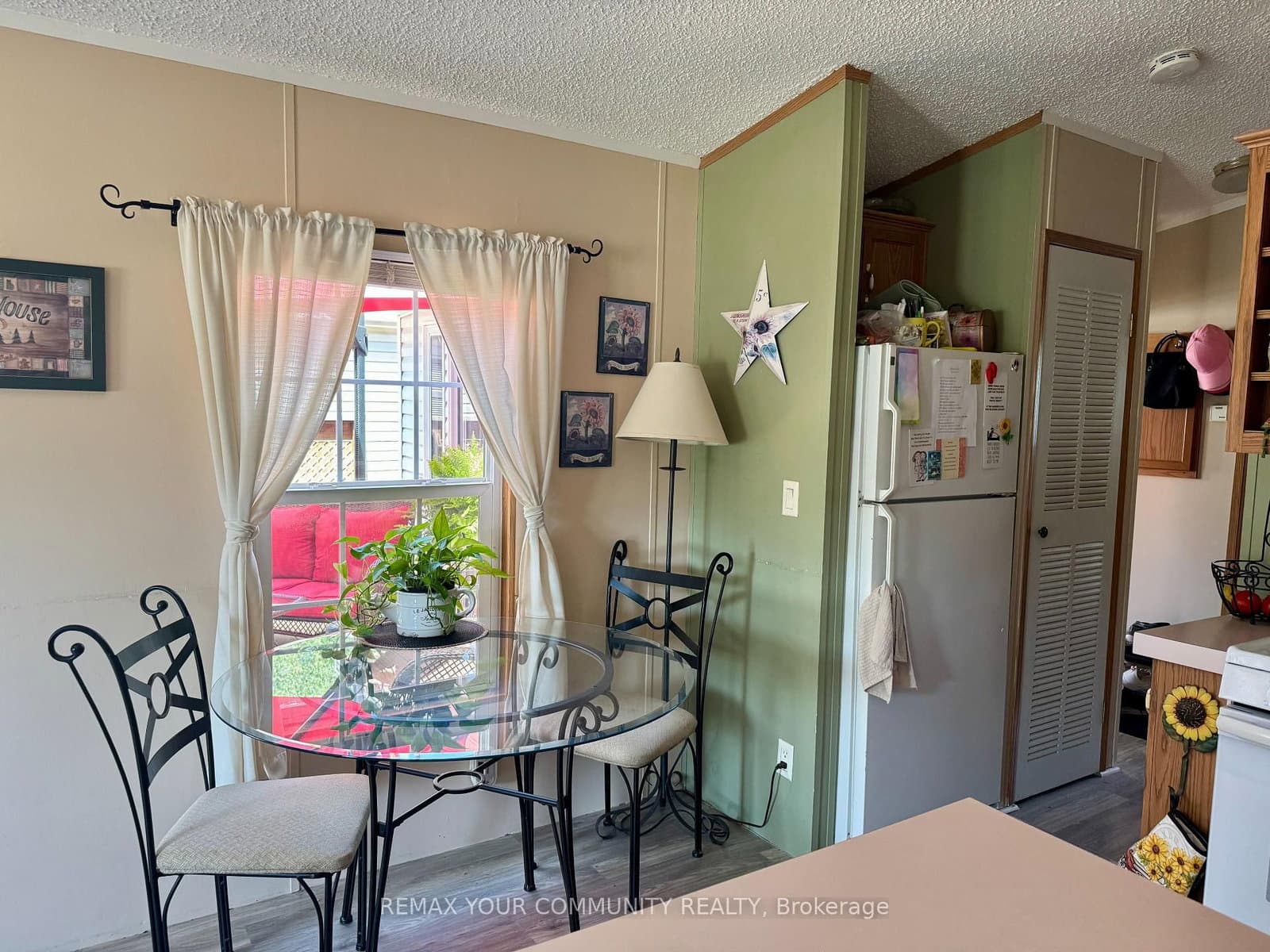 285 Crydermans Side Road, Unit 324 thumbnail 9