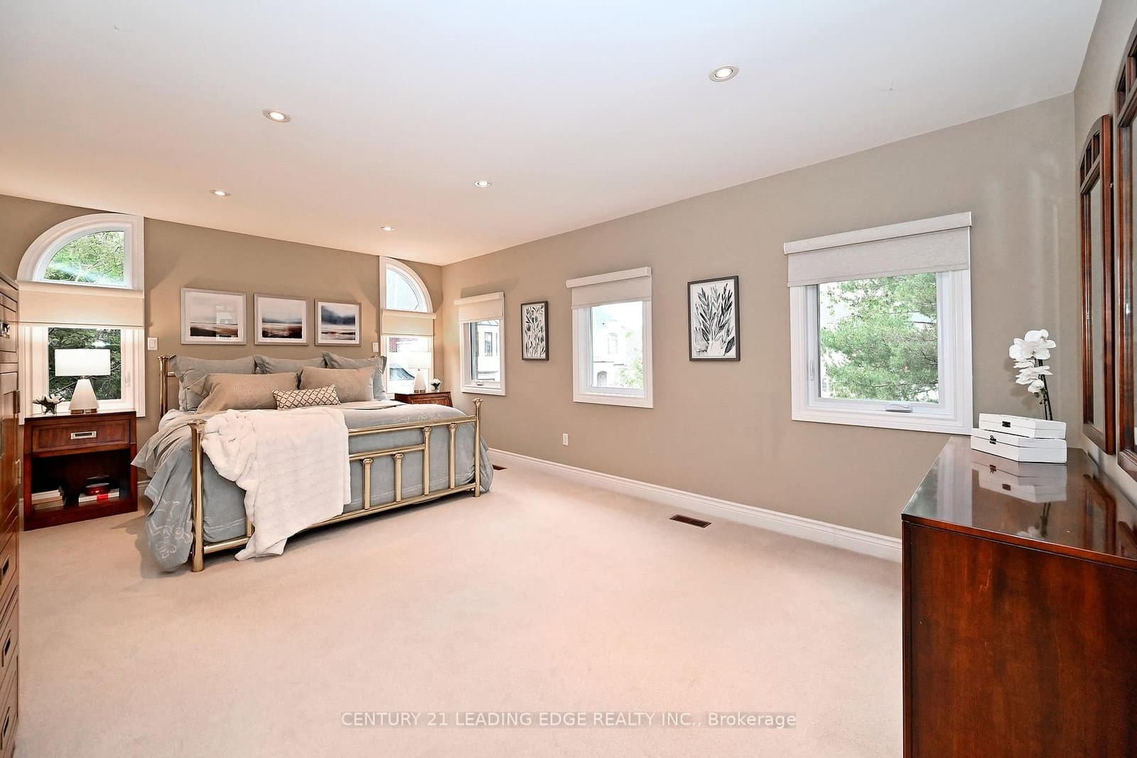 7 Normandale Road thumbnail 27