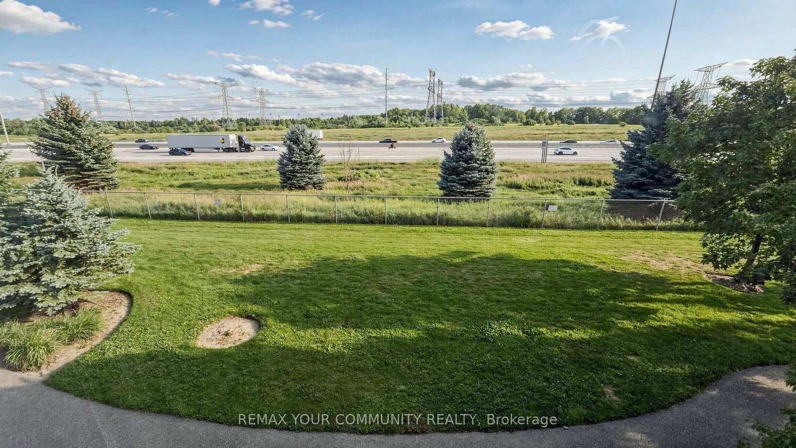 273 South Park Road, Unit 215 thumbnail 27