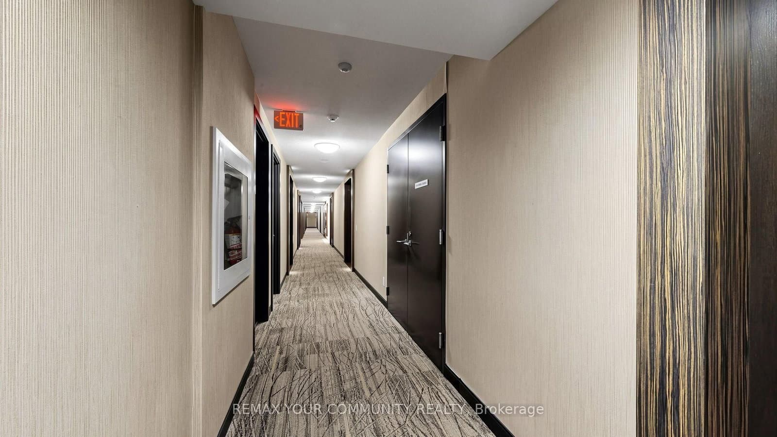 273 South Park Road, Unit 215 thumbnail 35