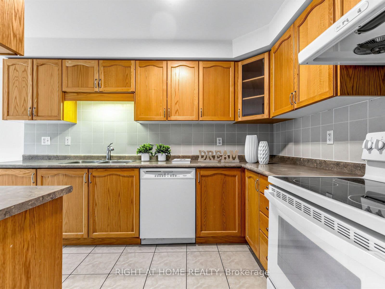 81 Briarcrest Drive thumbnail 13